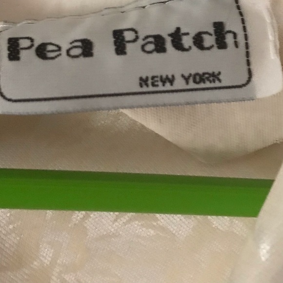 Pea Patch size 7 half-n-half ivory and black romper with long pants - Picture 4 of 6